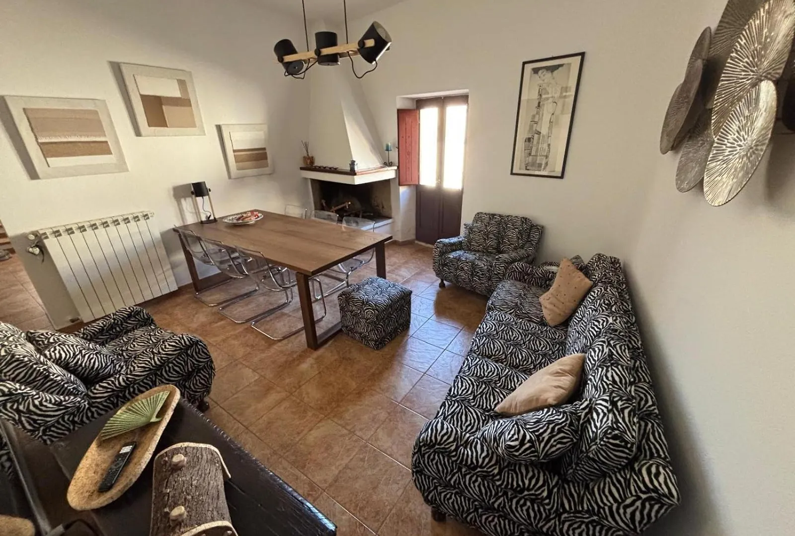 בית נופש Aggius Guest Art In Gallura - Ixihome