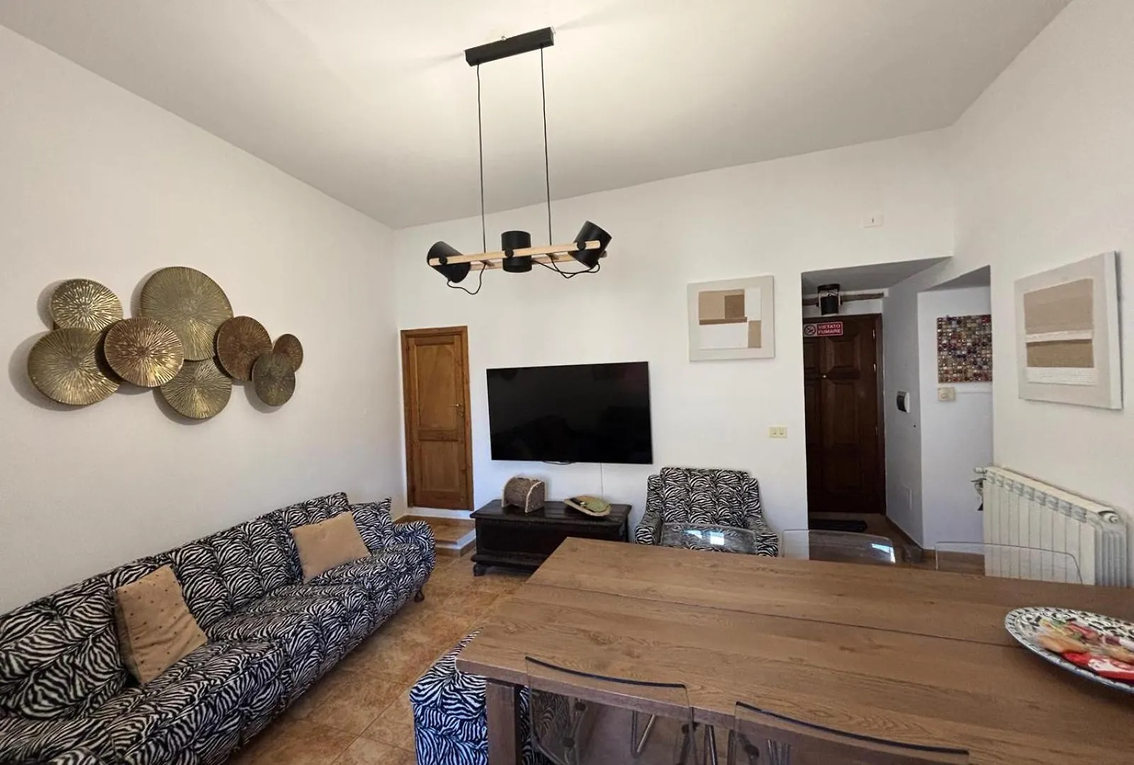 Aggius Guest Art In Gallura - Ixihome בית נופש